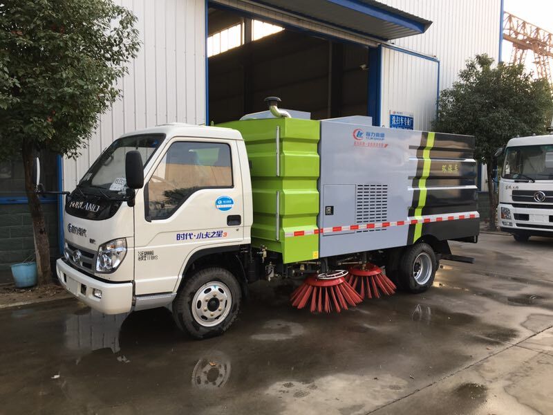 福田2600掃路車(chē)