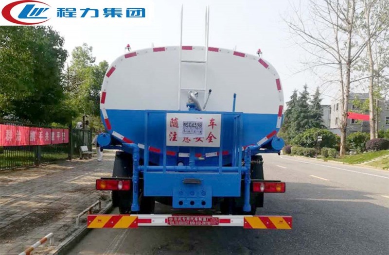 東風(fēng)御虎T3新款10噸灑水車