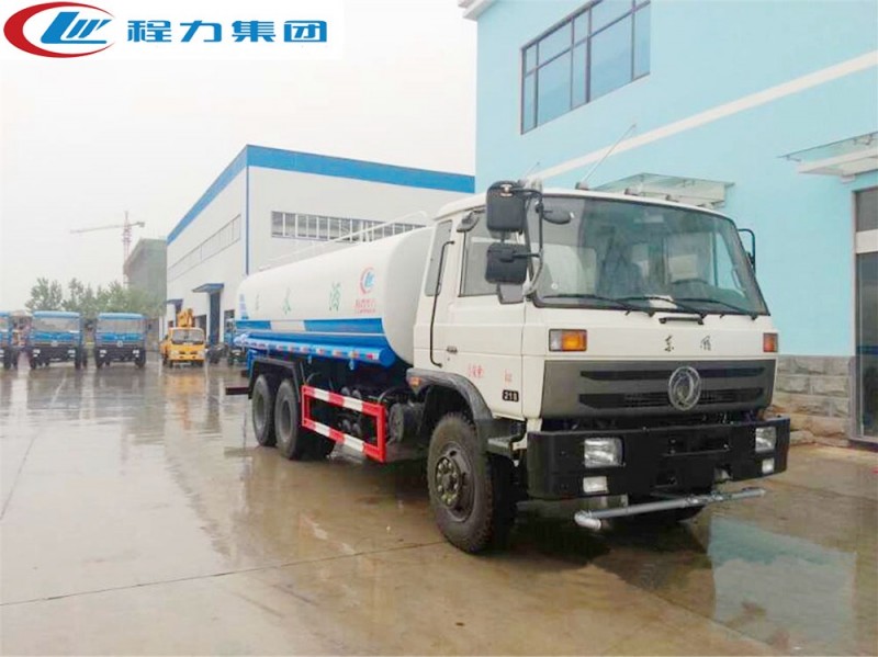 東風153后八輪灑水車(18-22方)