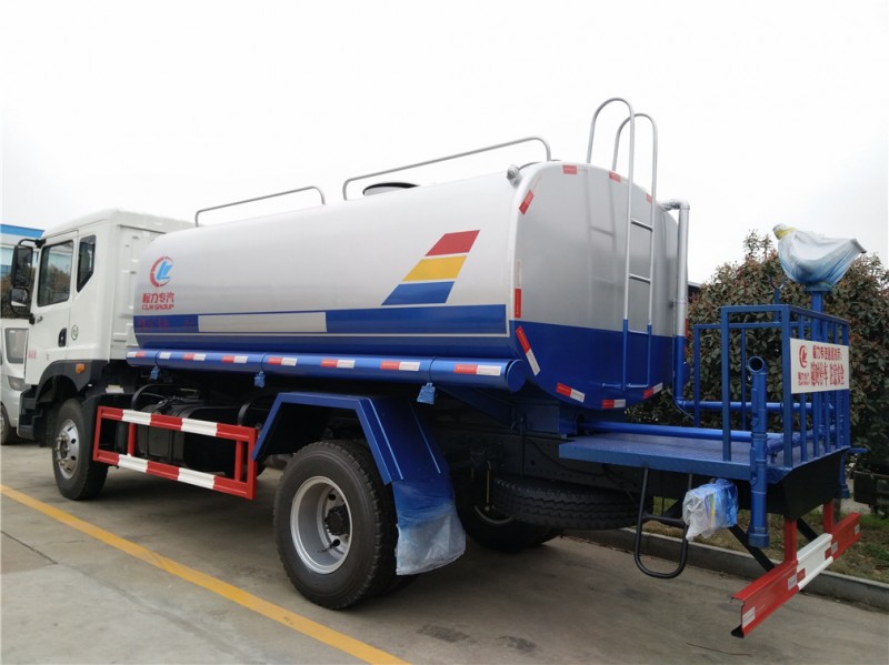 東風多利卡D9(12方)灑水車 東風多利卡D9(12方)灑水車圖片