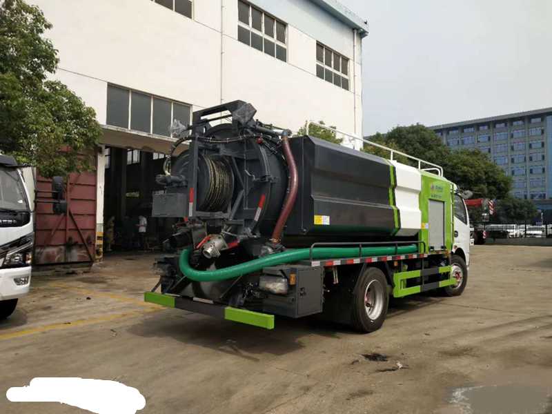 東風多利卡清洗吸污車(10方) 東風多利卡清洗吸污車(10方)圖片