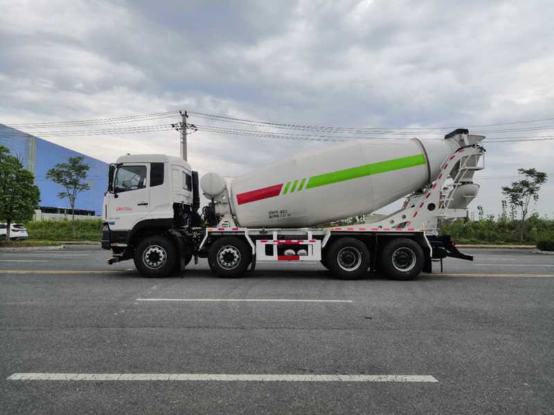 東風(fēng)天龍國(guó)六天燃?xì)鈹嚢柢?chē)(10-12方) 東風(fēng)天龍國(guó)六天燃?xì)鈹嚢柢?chē)(10-12方)圖片