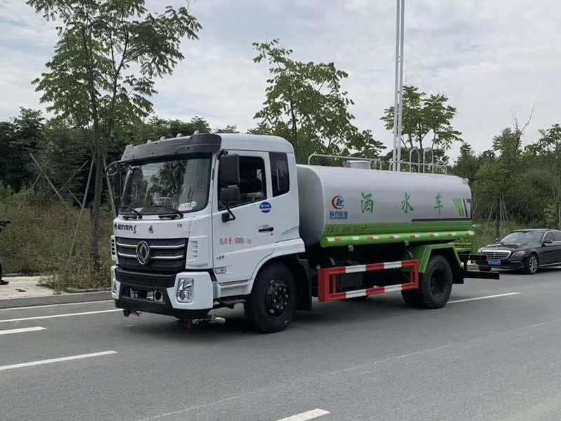 東風(fēng)D17灑水車(chē)（12噸）